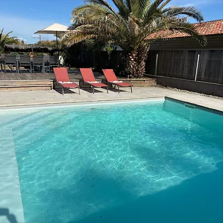 ヴィラ Oasis Votre Paradis Avec Piscine Et Jacuzzi マジュスク